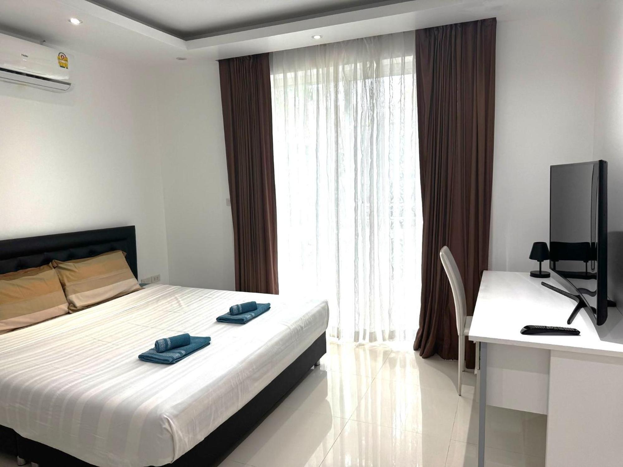 Villa Cheloni 2 Bedrooms Kamala Beach Esterno foto